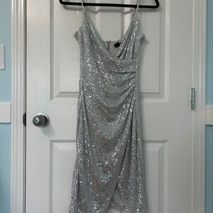 Gorgeous brand new silver sequined dress size small - NWT